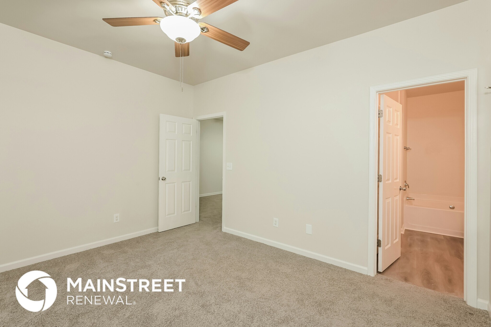 Building Photo - 4838 Tangerine Cir