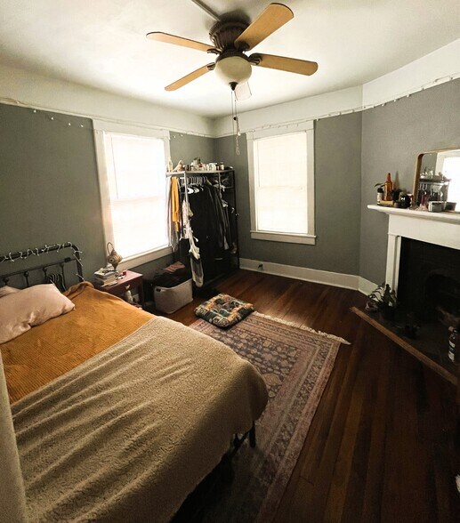 Front Bedroom - Occupied - 1215 Java Pl