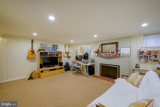 Building Photo - 4504 Highland Ave