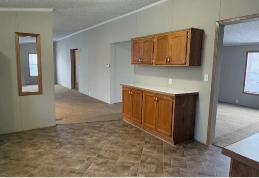 Building Photo - 289 Partridge Dr