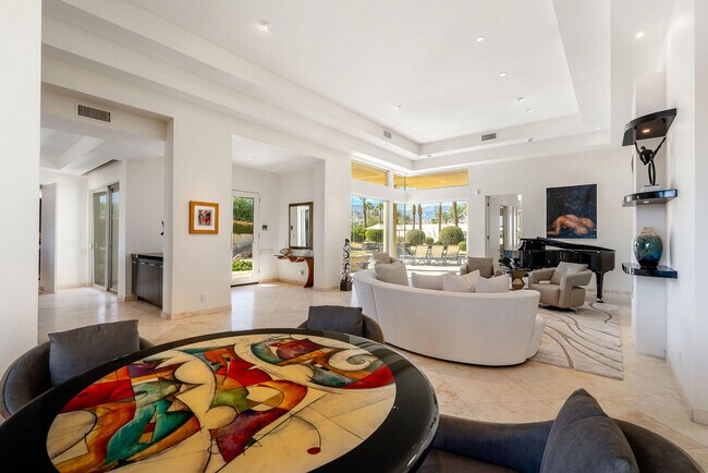 Building Photo - 16 Judd Terrace