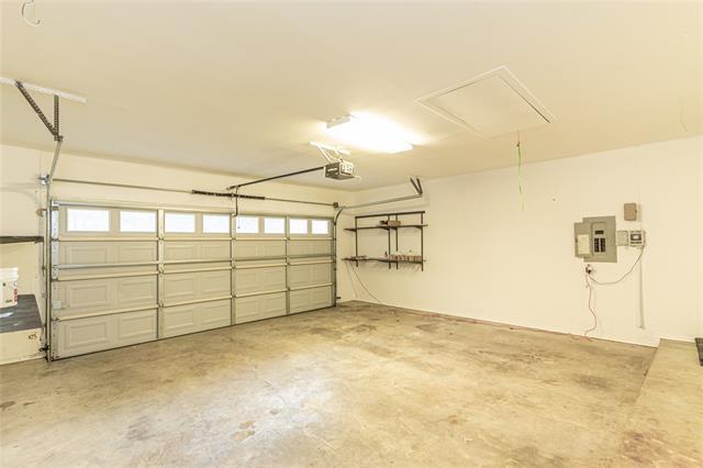 Building Photo - 4278 Royal Ridge Dr