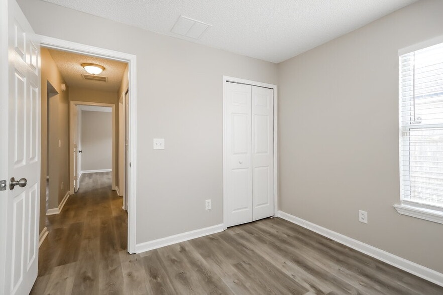 Building Photo - 6875 Recreation Trail