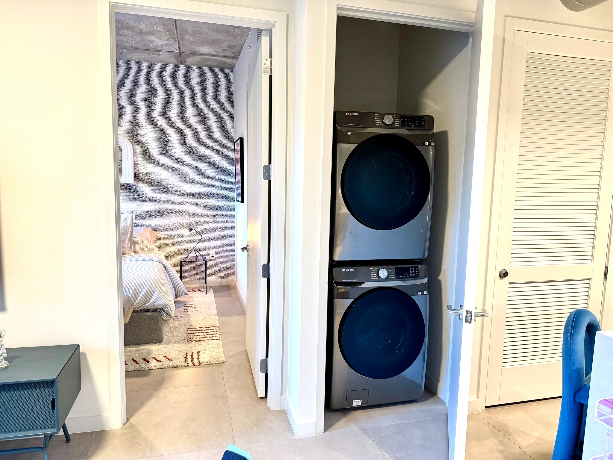 Building Photo - 1941 NW 3rd Ave