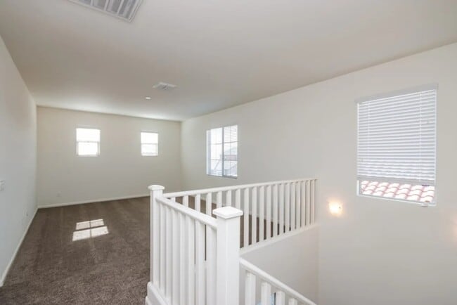 Building Photo - 1735 W Lacewood Pl