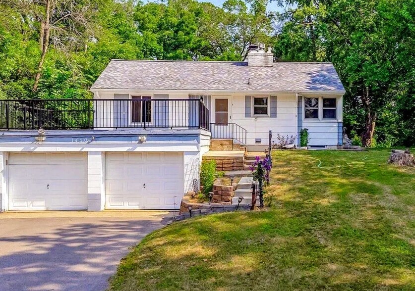 Building Photo - 14506 Wildcrest Rd