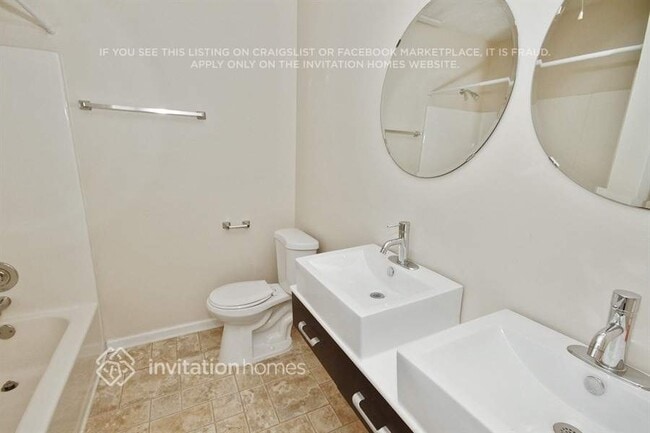 Building Photo - 1953 Brittania Cir