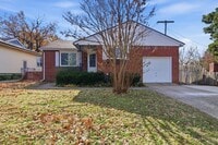 Building Photo - 3 bed/1 bath remodel within walking distance of Brookside