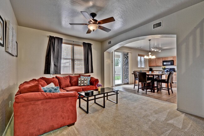 Building Photo - 17243 W Tara Ln