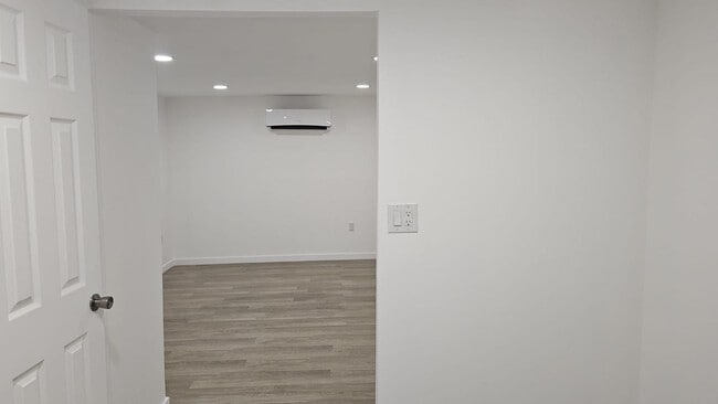 Building Photo - 1111 N 63rd Ave