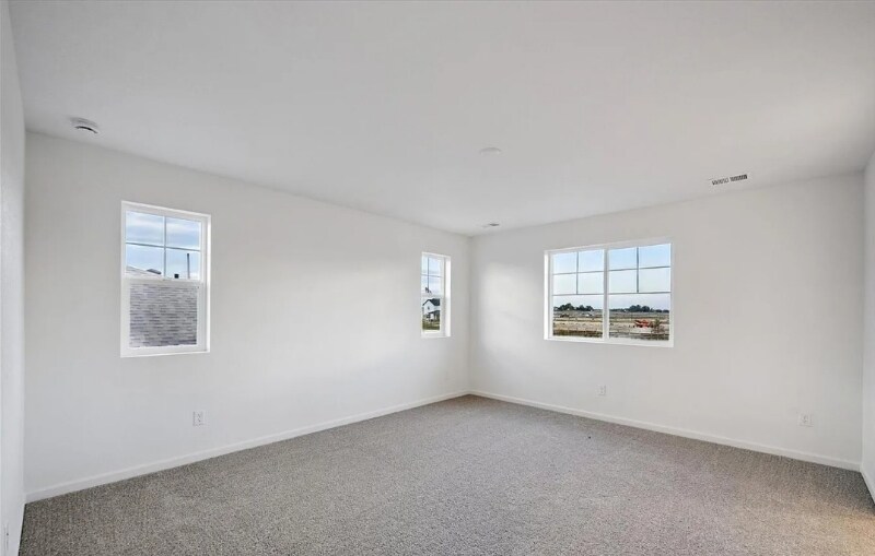 Building Photo - 924 Steppe Ln