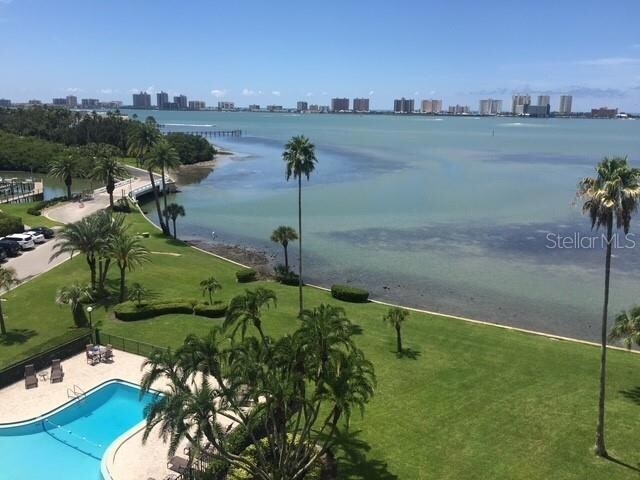 Building Photo - 100 Oakmont Ln