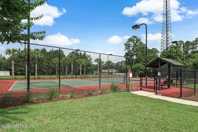Building Photo - 15825 Stedman Lake Dr