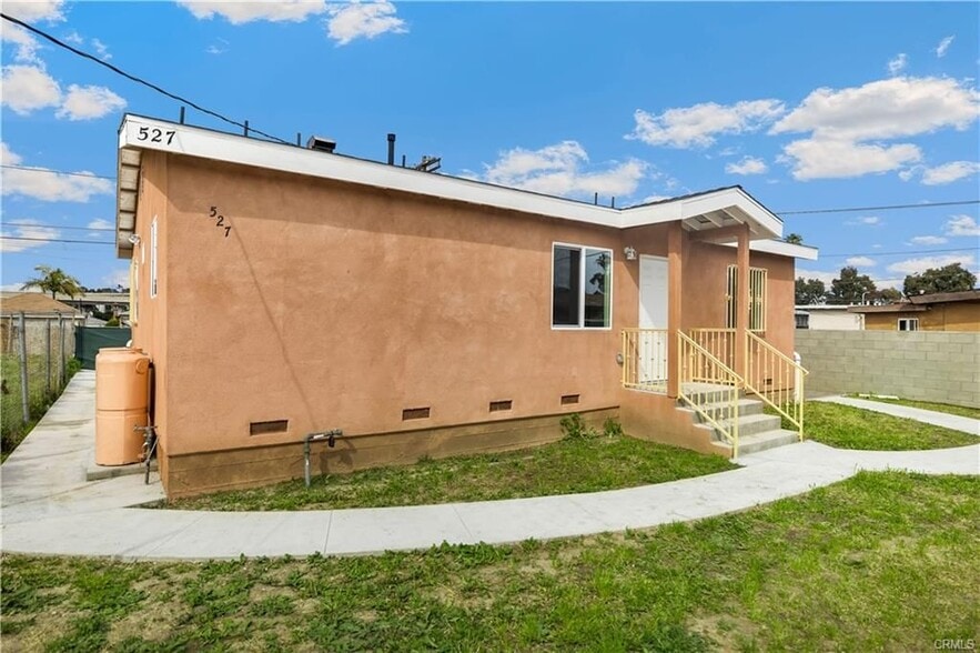 Building Photo - 527 W 119th St