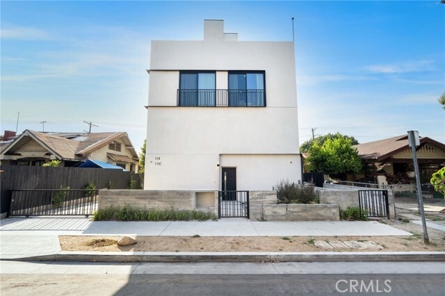 Building Photo - 119 S Coronado St