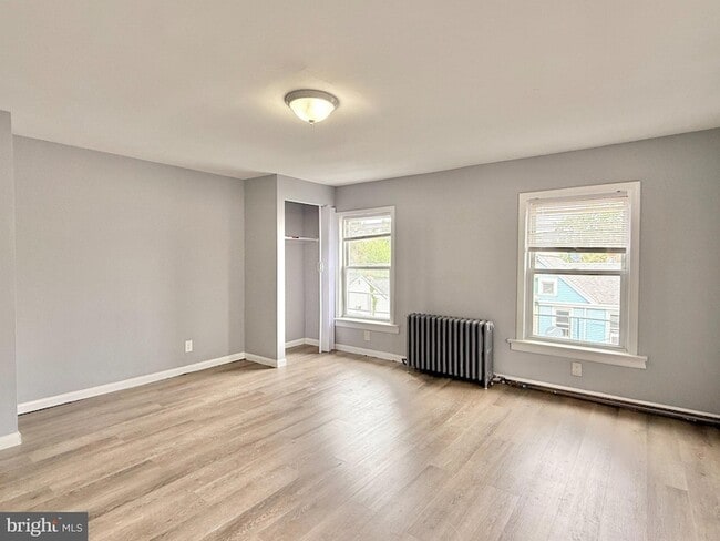 Building Photo - 840 Cumberland St