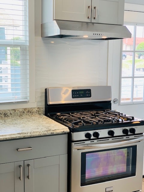 Kitchen - 5960 W 86th Pl