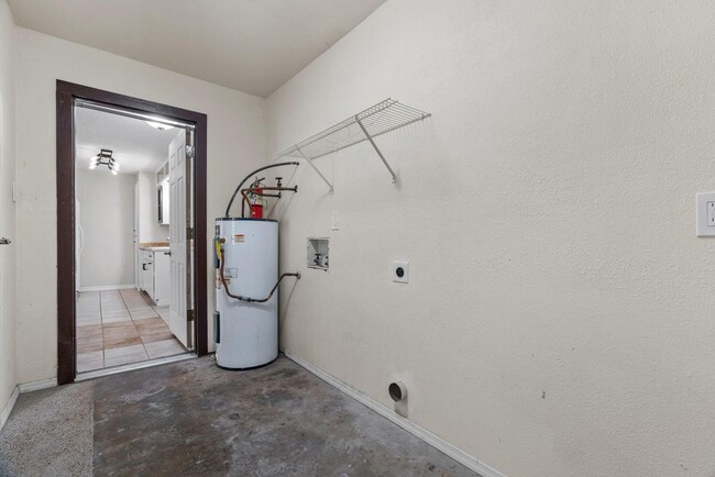 Building Photo - **Showing May 2 @ 5:30 PM** Three Bedroom ...