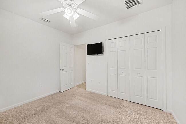 Building Photo - 1928 Attilburgh Blvd