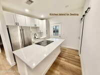 Building Photo - 10490 Pinehurst Dr