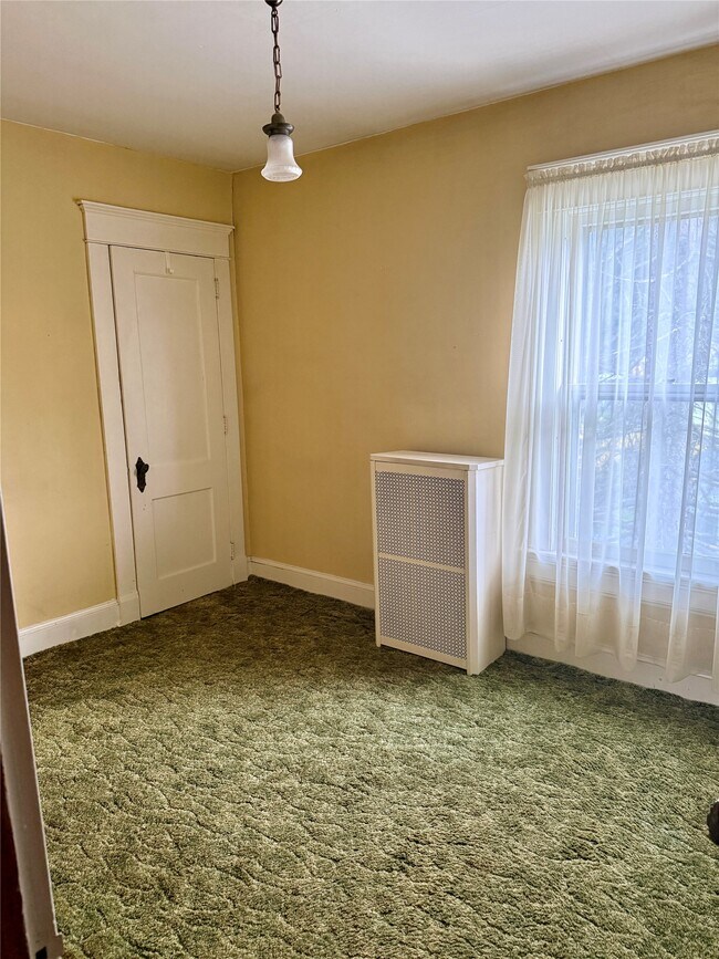 Building Photo - 51 Mill St