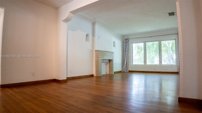 Building Photo - 796 NE 88th St