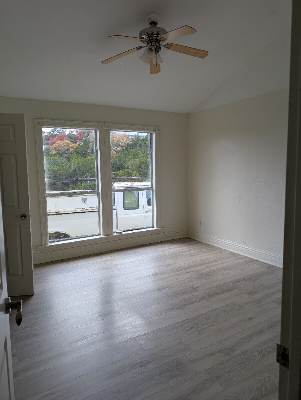 Building Photo - 115 Renee Ln