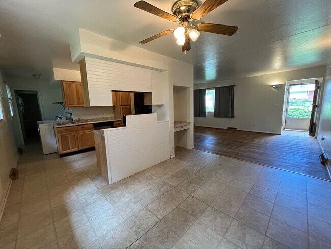 Building Photo - Great Home in Central Fort Collins