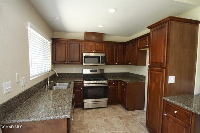 Building Photo - 5443 Camino Compadre