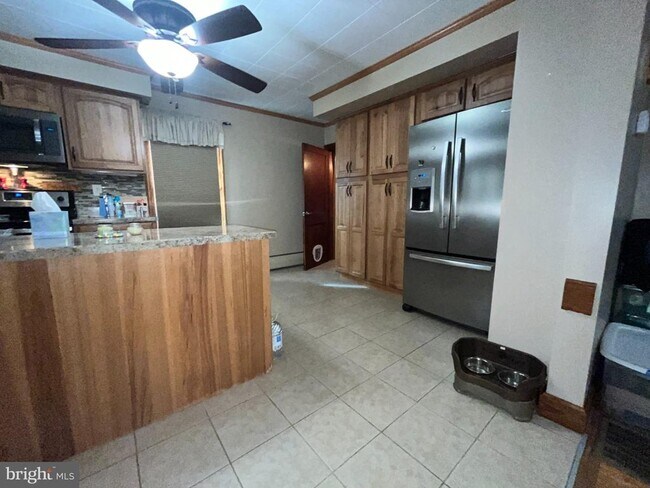 Building Photo - 3870 Coseytown Rd