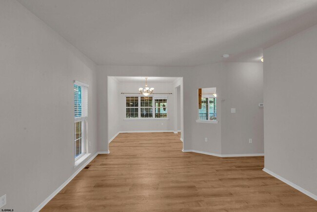 Building Photo - 1 Coronado Ln