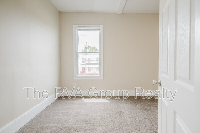 Building Photo - 1147 Farmer St