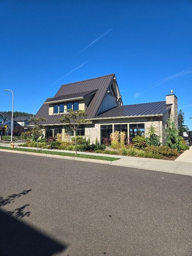 Building Photo - Brand New & Beautiful 2025 Holt Home !  Walking Trails, Common Areas!