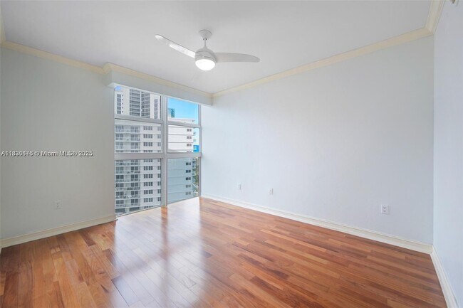 Building Photo - 19111 Collins Ave