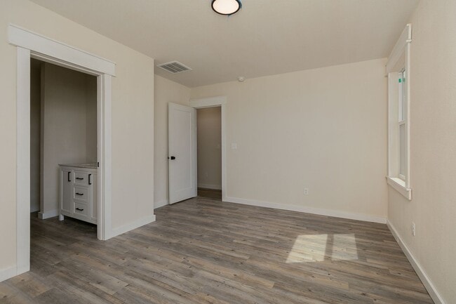 Building Photo - BRAND NEW 3 Bedroom | 2 Bathroom | 2 Car Garage HOME -- 1400 sqft, PETS WELCOME!