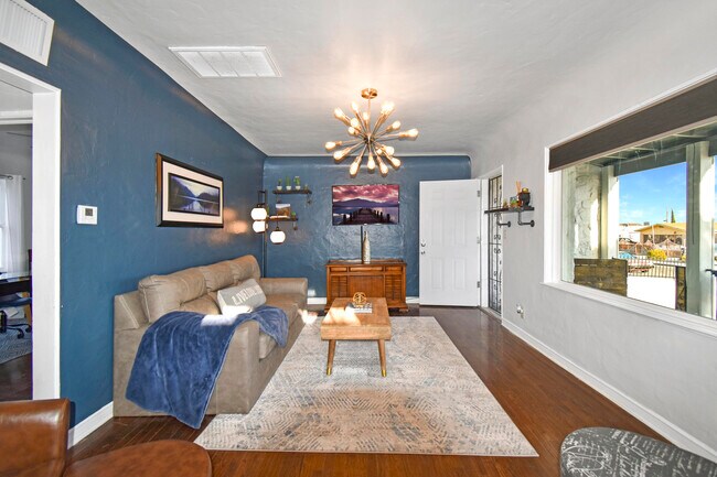 Building Photo - 3417 Idalia Ave