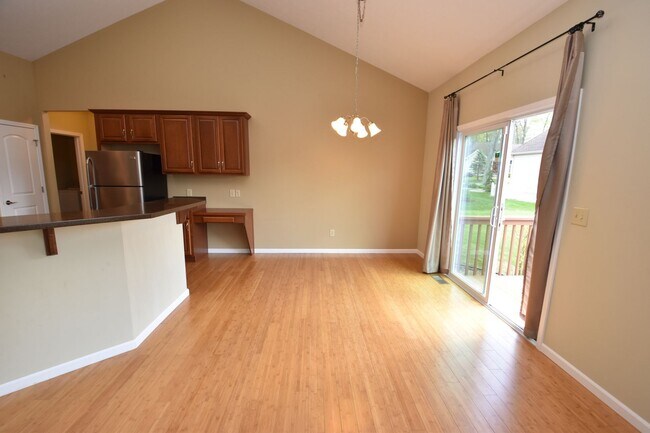 Building Photo - 18416 Summer Wind Ln