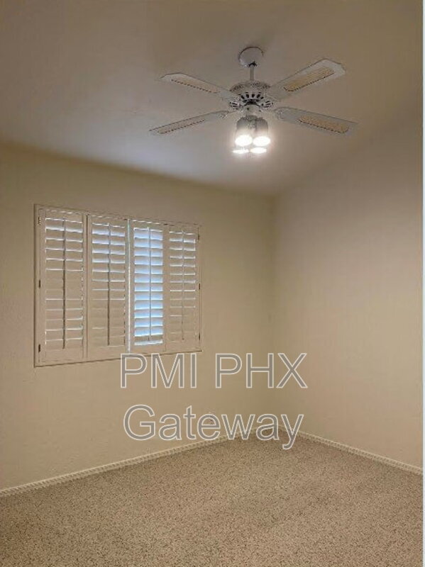 Building Photo - 5144 W Linda Ln