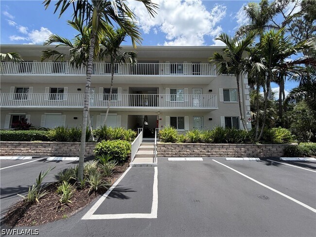 Building Photo - 3002 Sandpiper Bay Cir