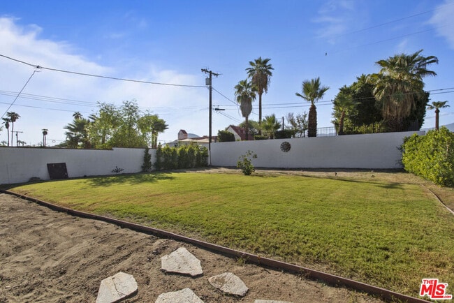 Building Photo - 74125 San Marino Way