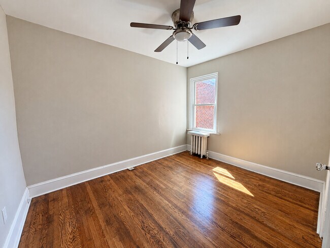 Building Photo - 2112 N 57th St