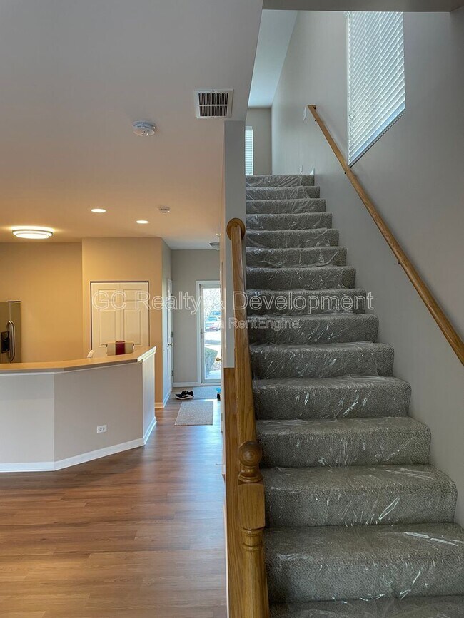 Building Photo - 2525 Arcadia Cir