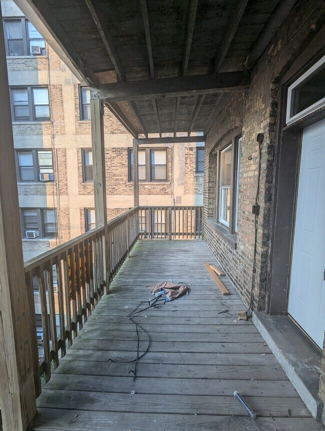 Building Photo - 616 W Patterson Ave