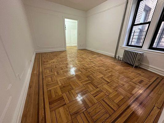 Building Photo - 1 bedroom in BRONX NY 10468