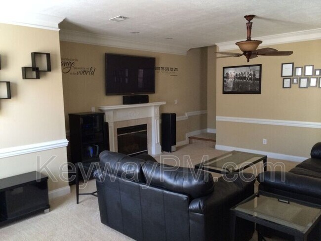 Building Photo - 4839 High Meadows Dr