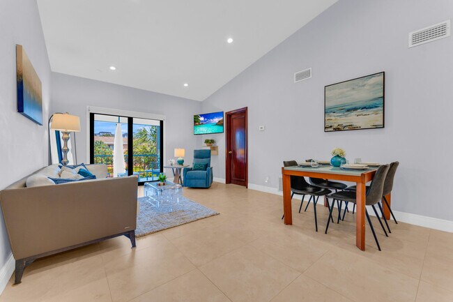 Building Photo - 50 SE 12th St