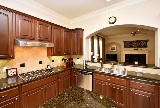 Building Photo - 1226 Sopris Dr