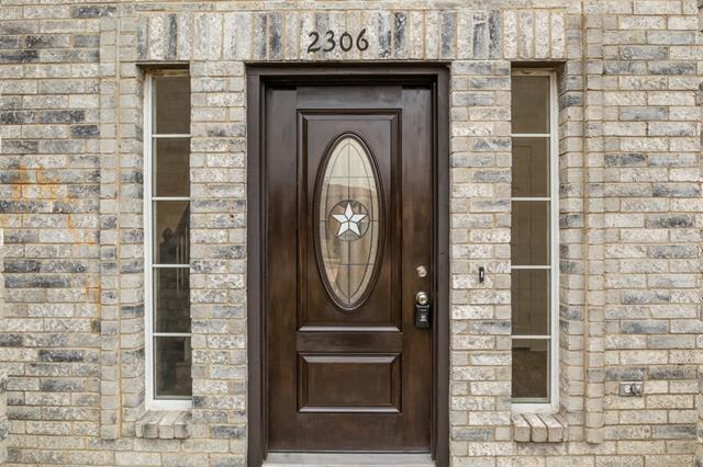 Building Photo - 2306 Barger Ln