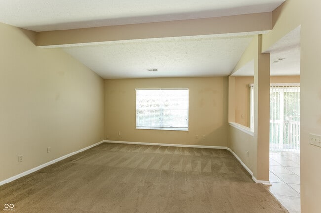 Building Photo - 7114 Elias Cir