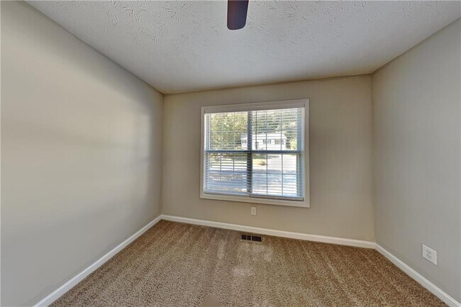 Building Photo - 4687 Eucalyptus Way